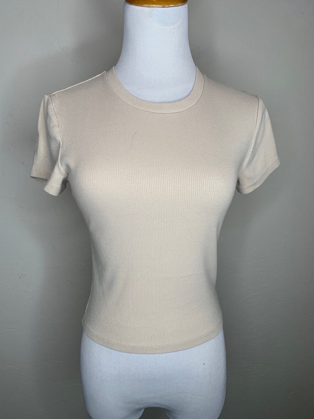 Abercrombie & Fitch Tan Cropped Ribbed T Shirt Size XS